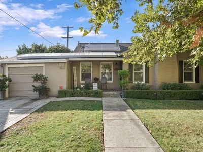 1068 Middlefield Ave