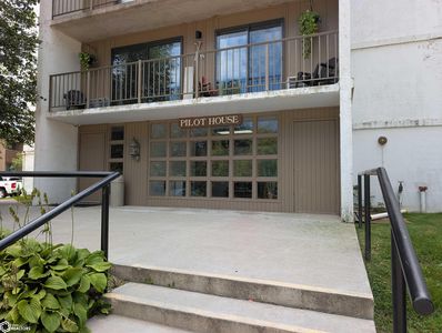 2700 N Shore Dr Unit 306