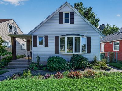 Property at 2121 Homewood Ave, Mishawaka, IN