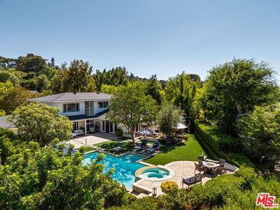 15071 Valley Vista Blvd