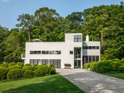 23 Mauwee Brook Road