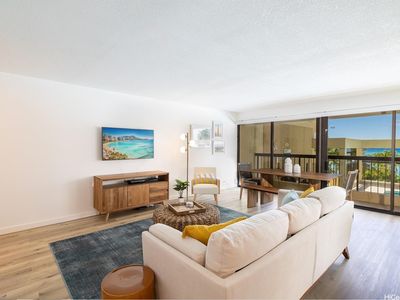 2470 Kalakaua Ave APT 504