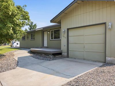 Property at 5310 Blue Heron Blvd, West Richland, WA