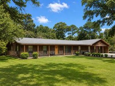 146 Camellia Rd