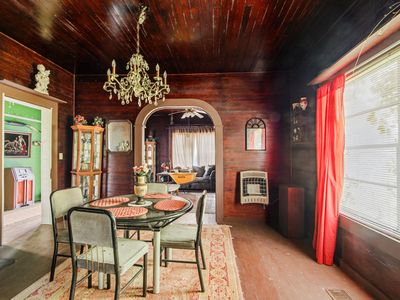 Property at 382 N 9th St, Defuniak Springs, FL