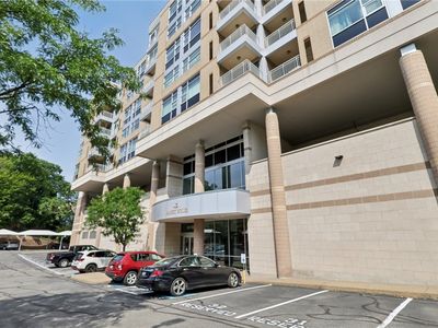 5570 Centre Ave APT 501