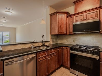 29-31 Freeman St #D-2