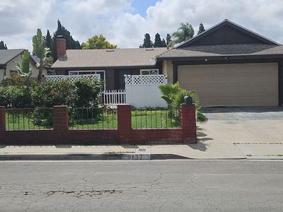 9137 Dewsbury Ave