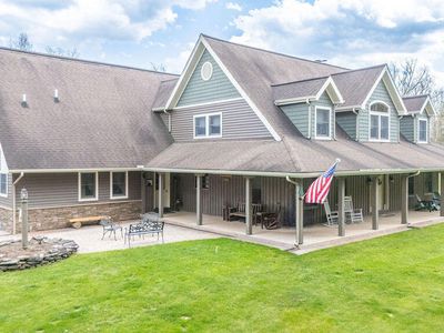 2270 Pine Tree Rd