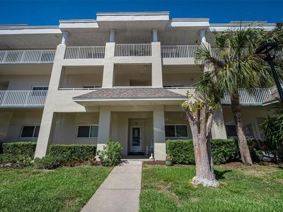 2210 Utopian Dr E APT 203