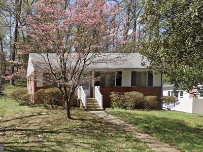 3824 Larchwood Rd