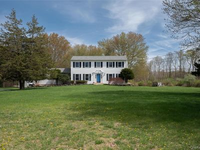 6 Eisenhower Court