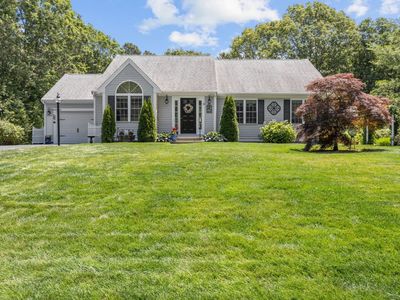 18 Pleasant Wood Dr