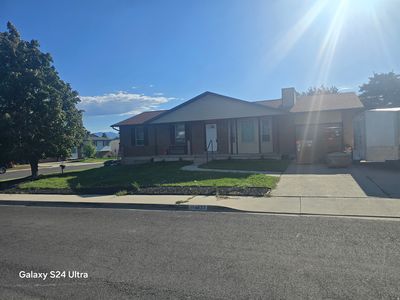 4627 S Solano Cir