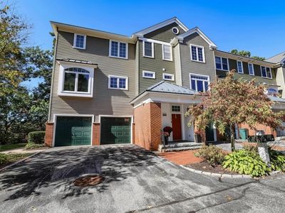 125 Riverwalk Way
