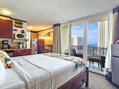 2425 Kuhio Ave #1001