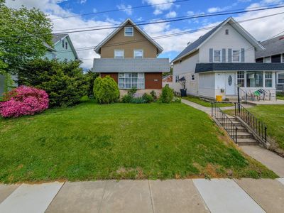 Property at 627 W Gardner Ave, Glenolden, PA