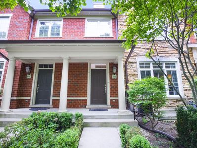 Property at 4243 Linden Tree Ln, Glenview, IL