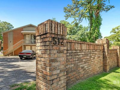 512 Lake Forest Blvd APT 123F
