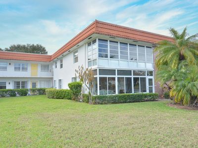 1225 NW 21st Street #906