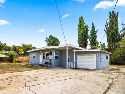 10051 Casa De Oro Blvd