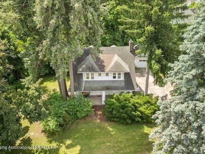 201 Strathmore Rd
