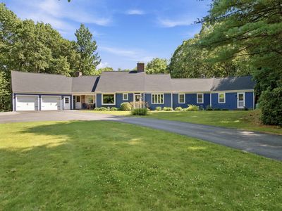 Property at 8 Netherwood Road, Windham, NH