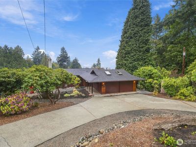 4106 Cliff Drive