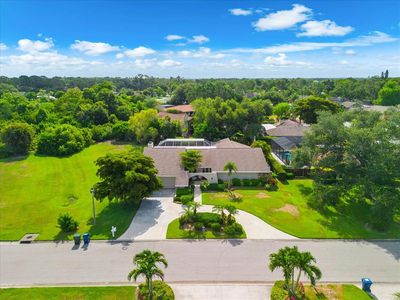 4010 Country View Dr