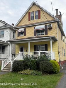 723 Crown Ave