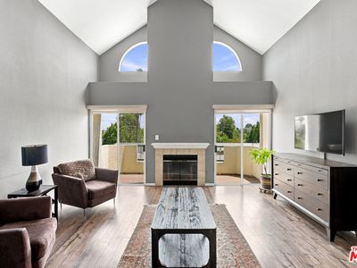 14347 Albers St APT 302