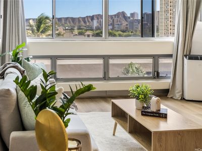 500 University Ave APT 736