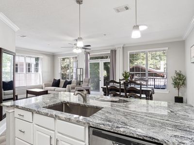 159 Brooks St Unit 207