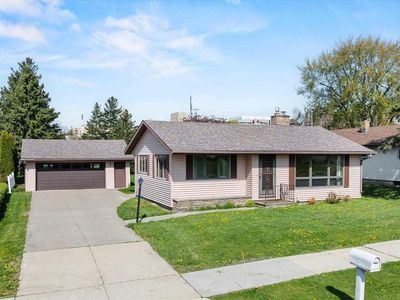 808 N WALNUT AVENUE