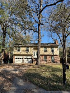 3918 Cedar Forest Dr
