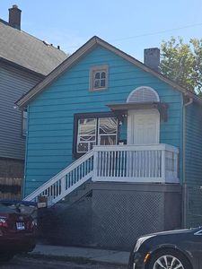 2049 S 15 PLACE