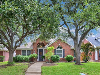 321 Calstone Dr