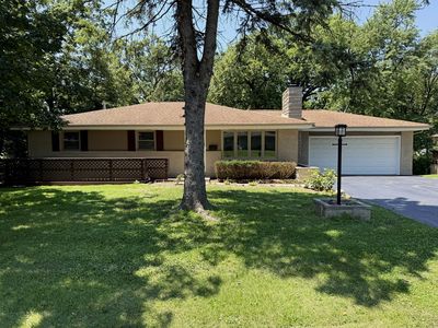 319 Parkshore Dr