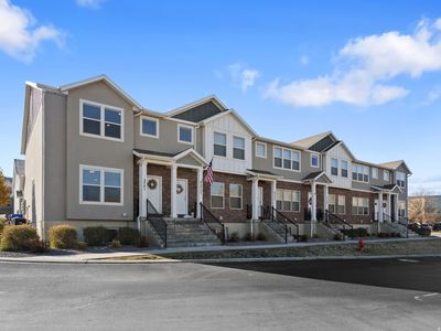 2741 E Iron Bark Aly