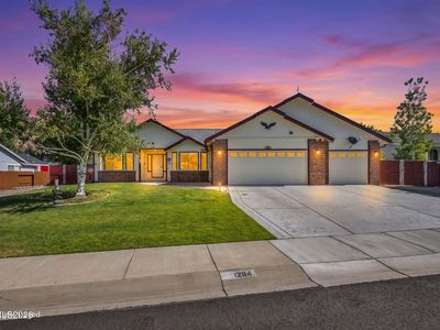 1284 Topaz Ln