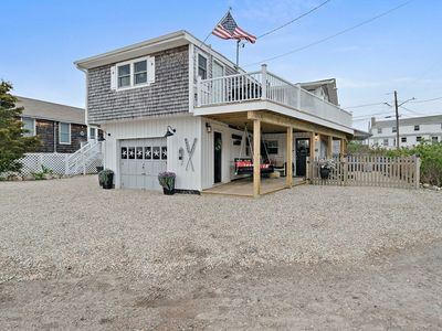 8 Water St