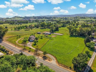 7275 Browns Valley Road