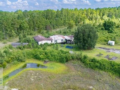 424 SE Hillman Dr