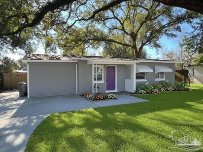 Property at 35 Randolph Dr, Pensacola, FL