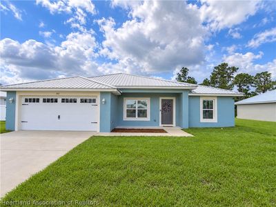 1921 Iris Ave