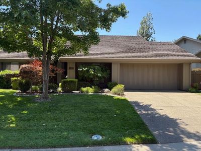 11368 Sutters Fort Way