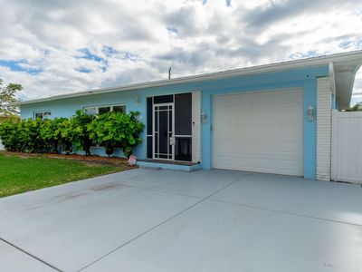 1110 SE Mayfair Lane