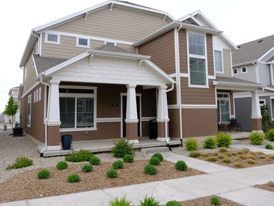 97 E Fairmont Pl