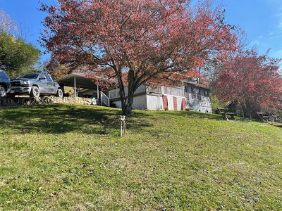 1124 Round Bottom Rd