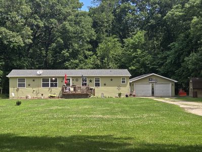 2457 N 41st Rd